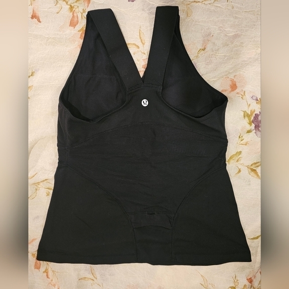 Lululemon Tank Top - Picture 2 of 2
